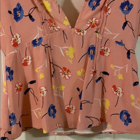 Flower top - Picture 2 of 3